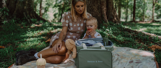 Packing nightmares solve with the all-in-one picnic cooler.